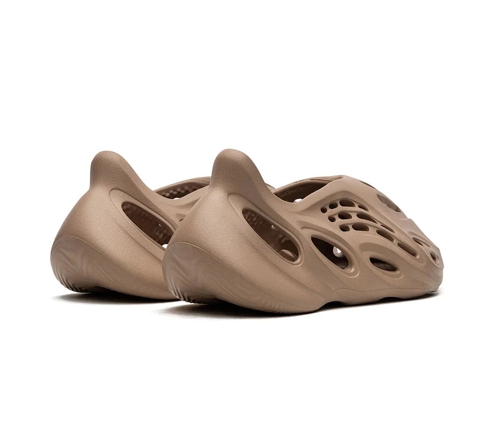 Yeezy-Foam-Runner