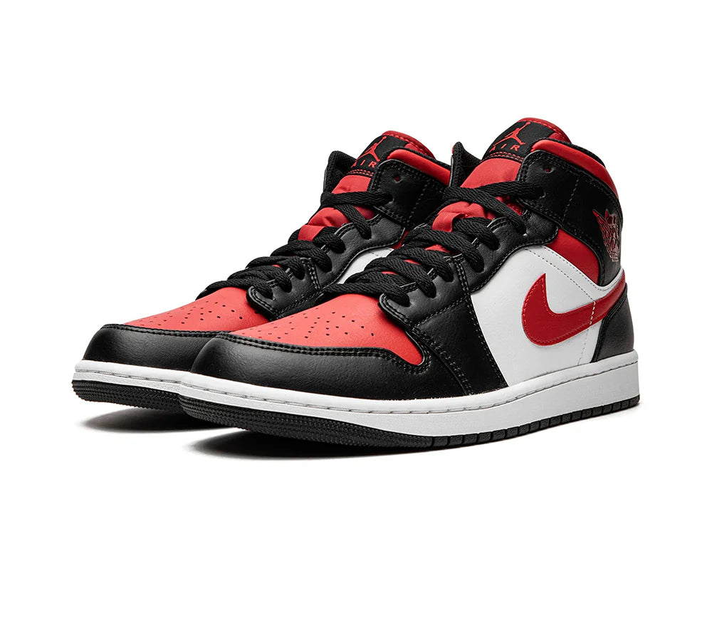 Air-Jordan-1-Mid-Bred-Toe