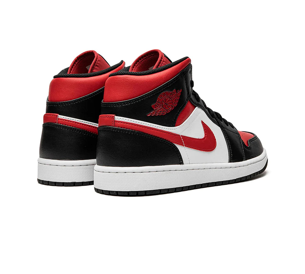 Air-Jordan-1-Mid-Bred-Toe