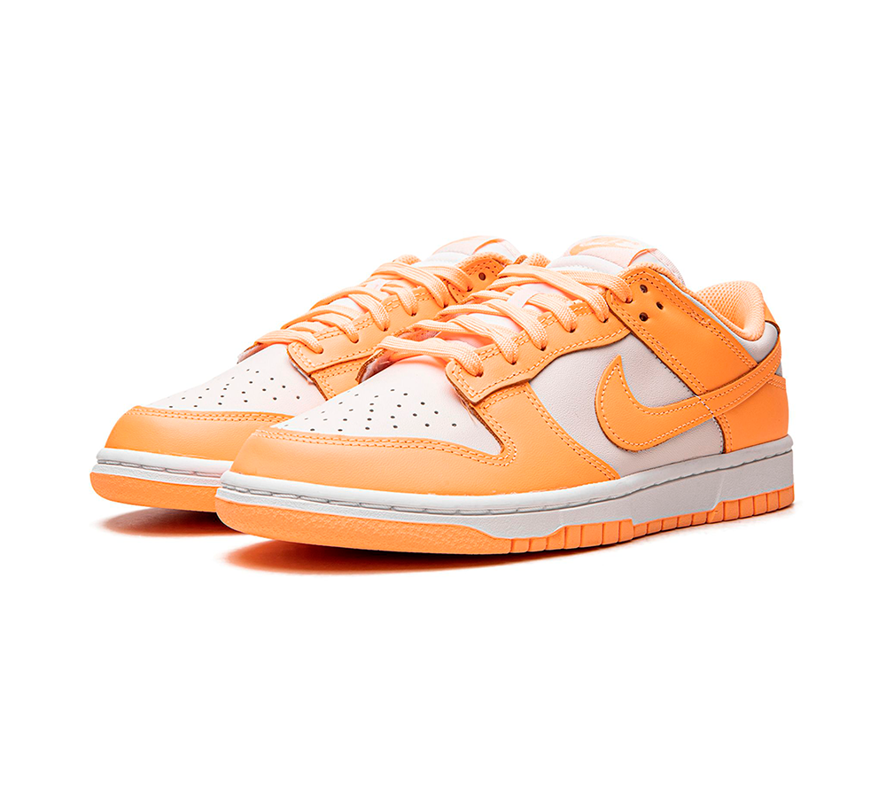 Nike Dunk Low - Peach Cream