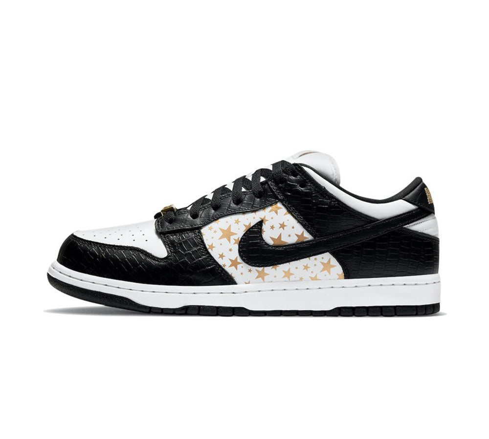 Nike SB Dunk Low - Supreme Stars Black