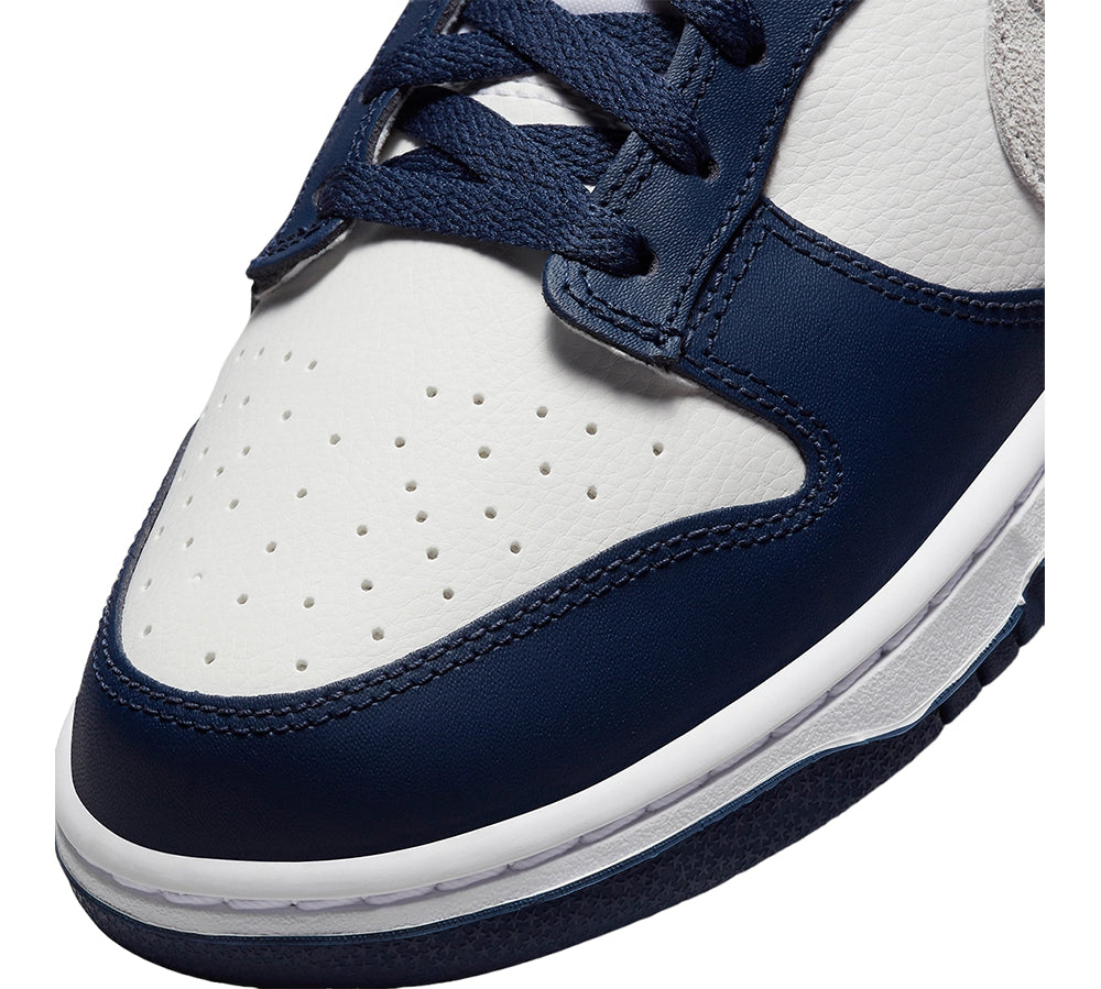 Nike Dunk Low - Summit White Midnight Navy