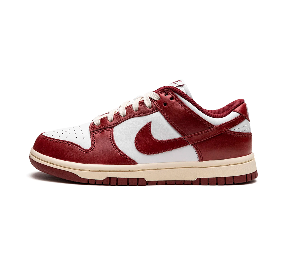 Nike Dunk Low PRM - Vintage Team Red
