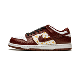 Nike SB Dunk Low - Supreme Stars Barkroot Brown