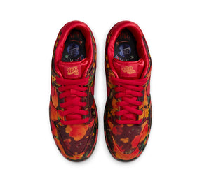 Nike SB Dunk Low - The Wizard of Oz Poppy Field