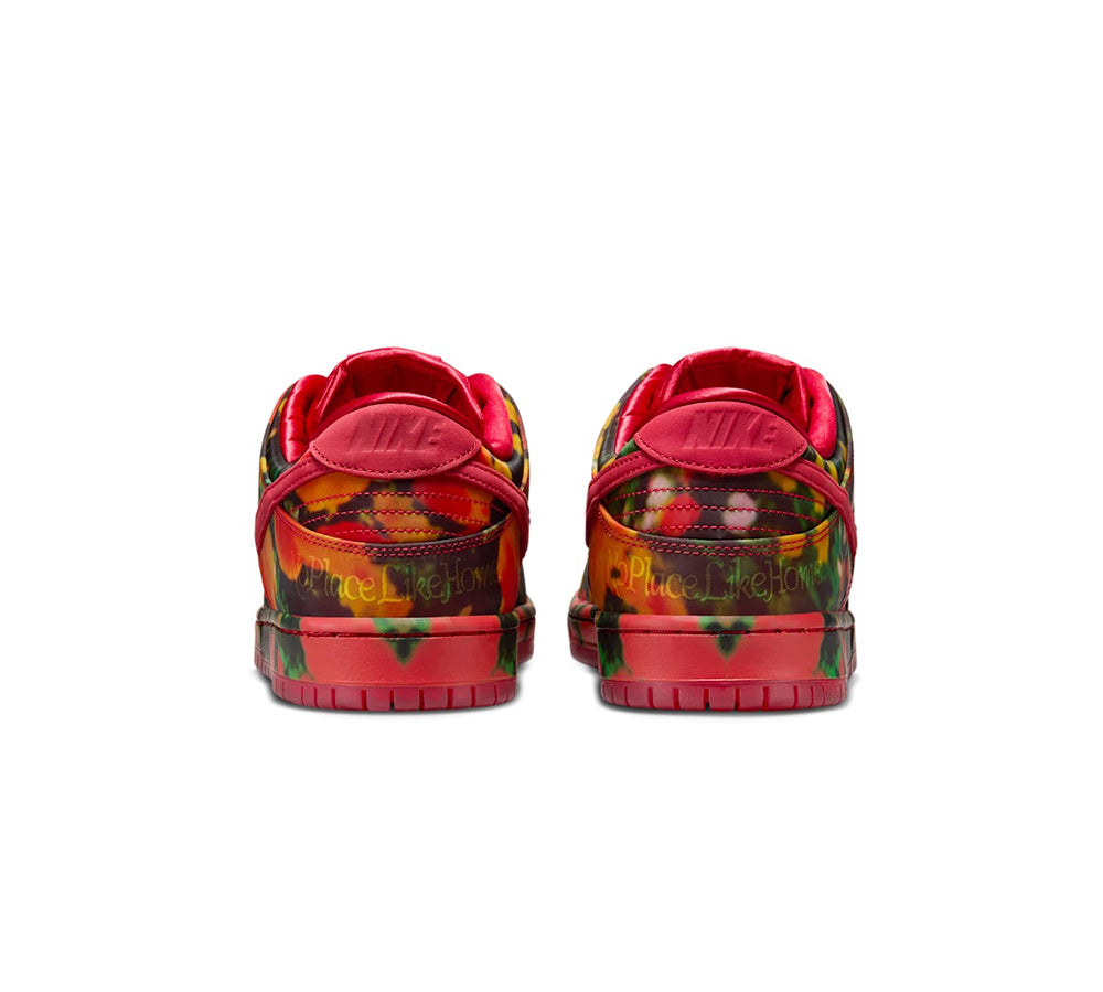 Nike SB Dunk Low - The Wizard of Oz Poppy Field